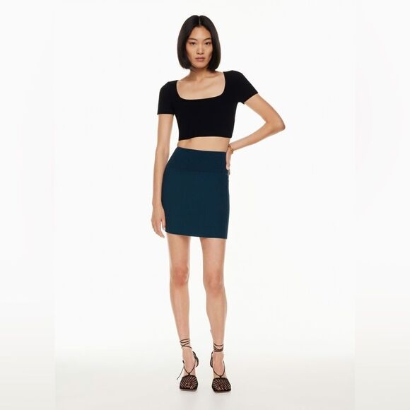 🏷️ NWT Babaton | Sculpt Ribbed Knit Pencil Mini Skirt | Herbage Green - Picture 4 of 9